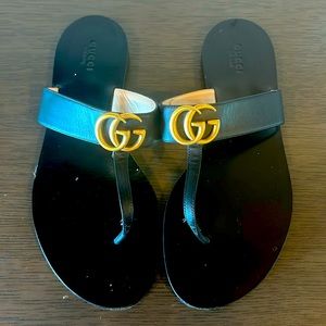 GUCCI Double G Logo Black Leather Slides / Sandal Size 10